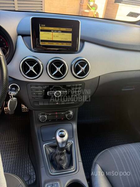 Mercedes Benz B 180 B 180 cdi