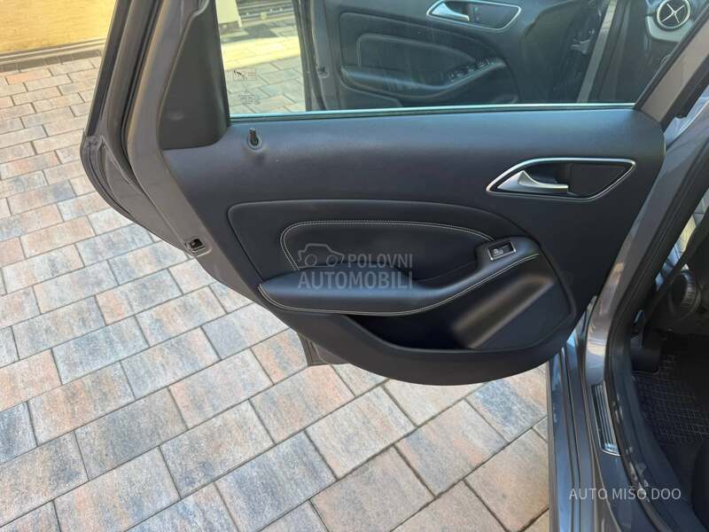 Mercedes Benz B 180 B 180 cdi