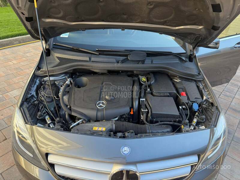 Mercedes Benz B 180 B 180 cdi