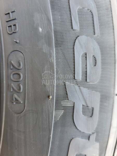 Hankook 185/65 R15 Zimska