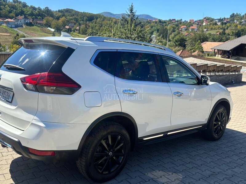 Nissan X-Trail TEKNA 2.0 DCI