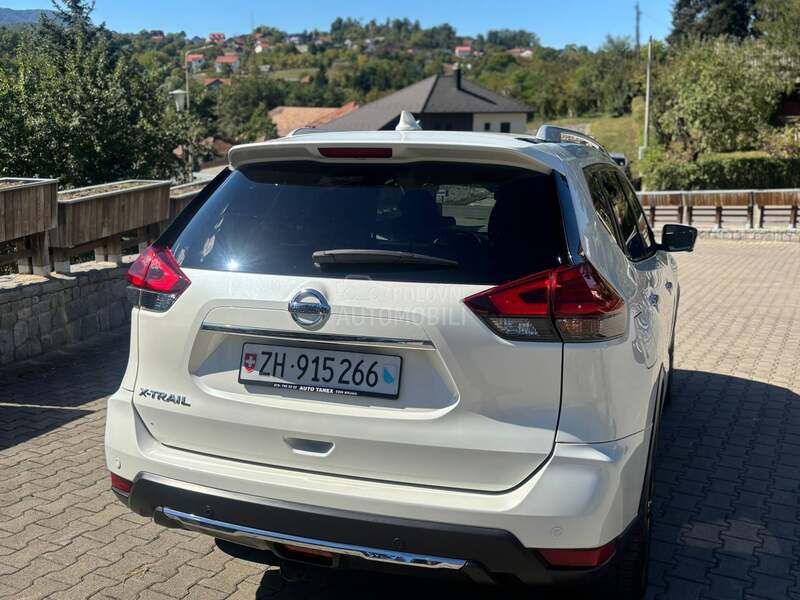 Nissan X-Trail TEKNA 2.0 DCI