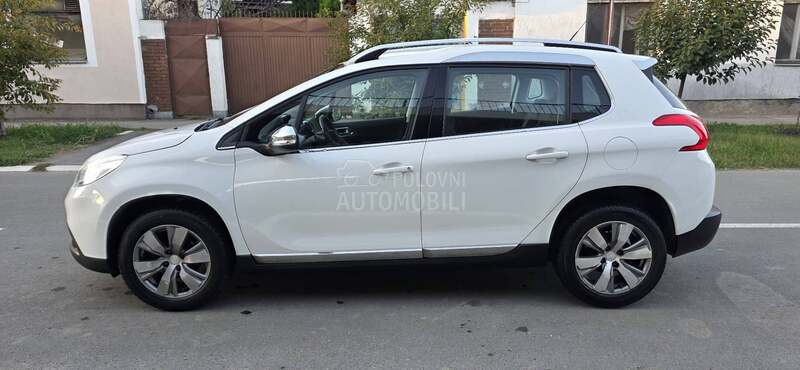 Peugeot 2008 1.6 HDI ALLURE