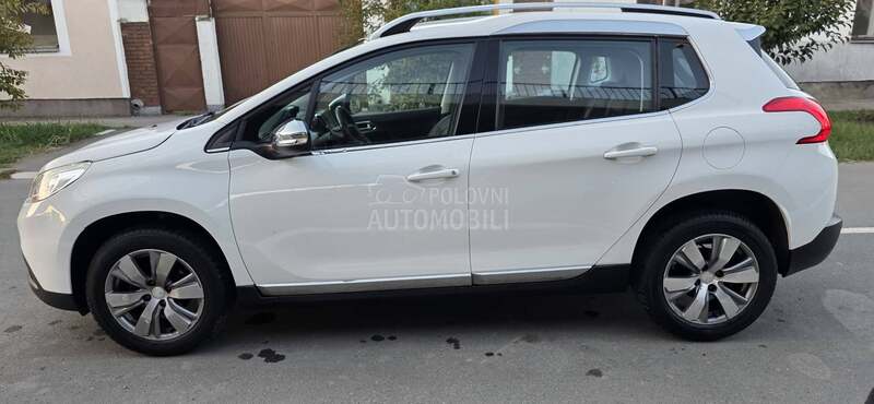 Peugeot 2008 1.6 HDI ALLURE