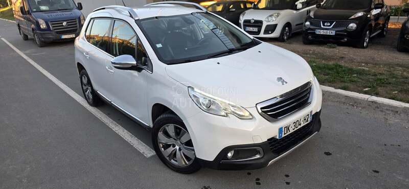 Peugeot 2008 1.6 HDI ALLURE