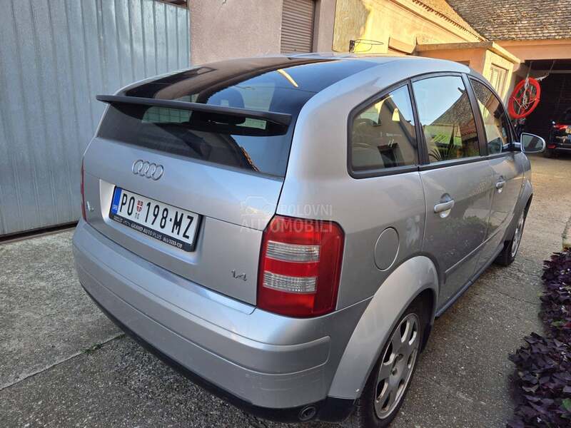 Audi A2 