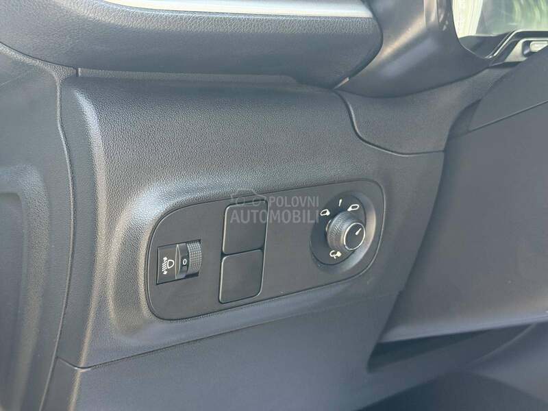 Citroen C3 1.2 B