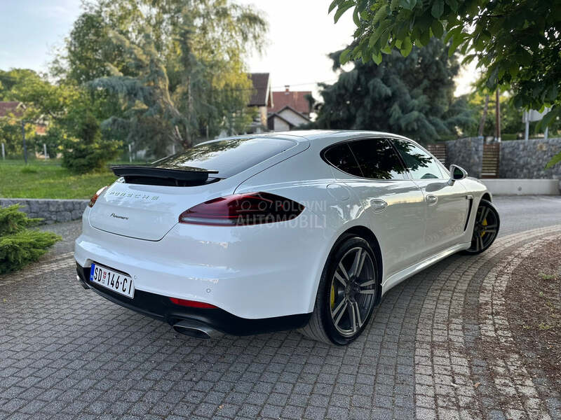 Porsche Panamera 3.0 Diesel