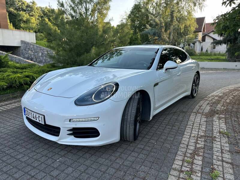 Porsche Panamera 3.0 Diesel