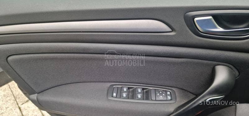 Renault Megane LIMITED 1.0