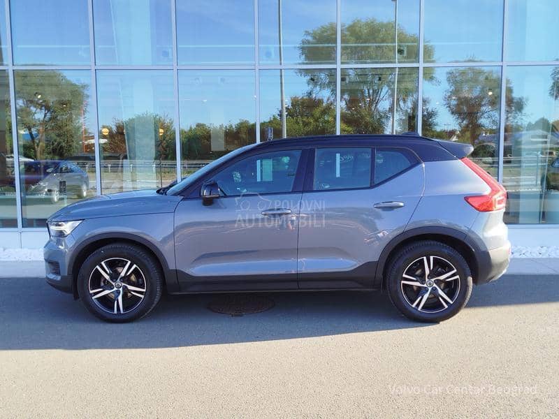 Volvo XC40 T3 AT R DESIGN
