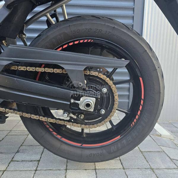 Suzuki V Strom 1000 DL