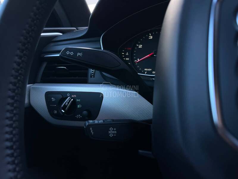 Audi A4 QUATTRO S-LINE CH