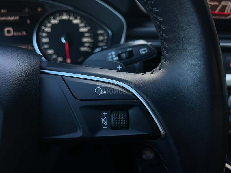 Audi A4 QUATTRO S-LINE CH