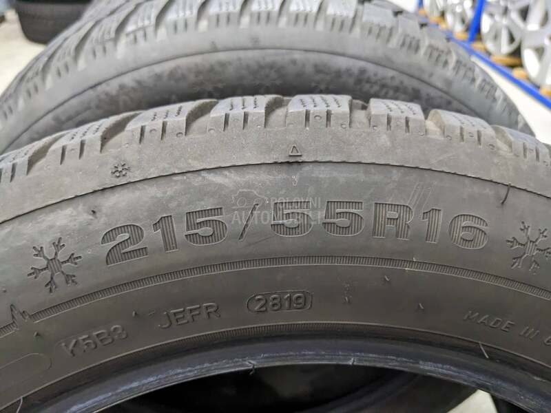 Dunlop 215/55 R16 Zimska