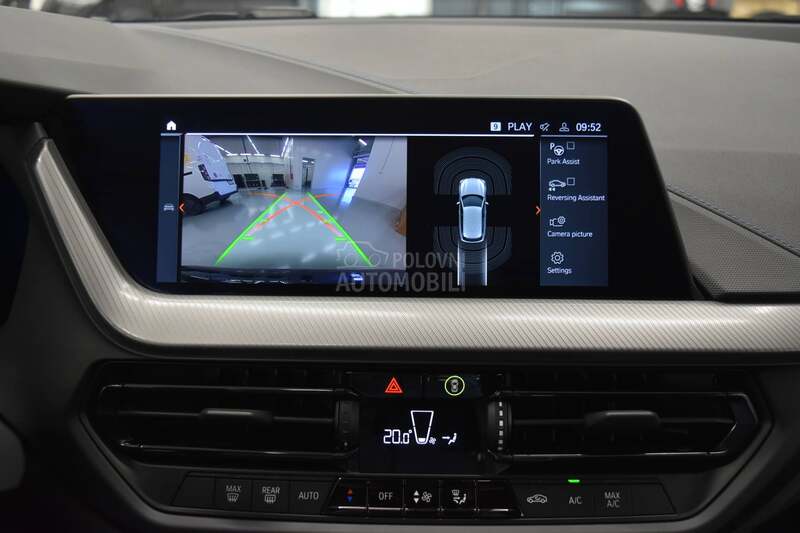 BMW 118 i sDrive AT