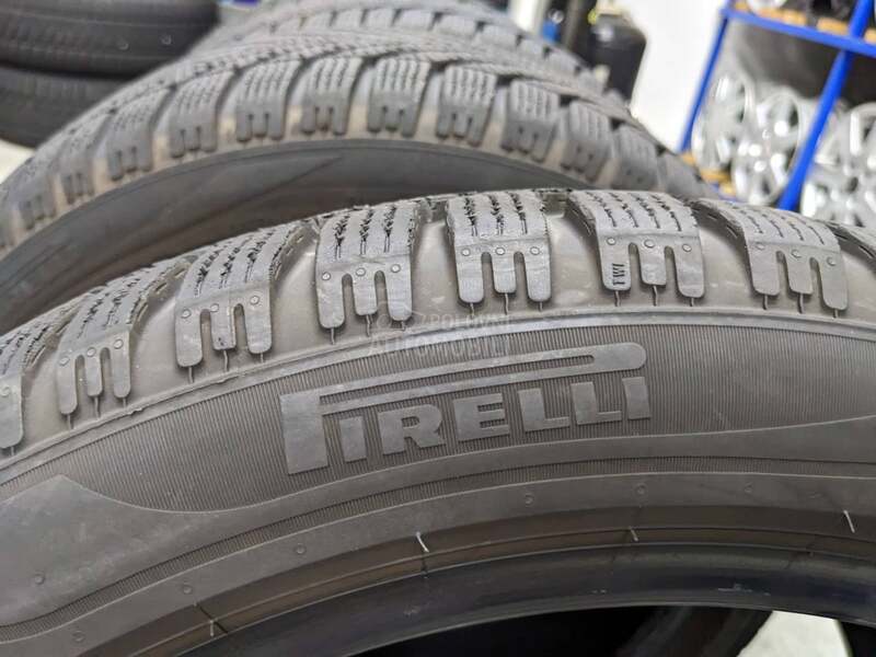 Pirelli 225/45 R17 Zimska