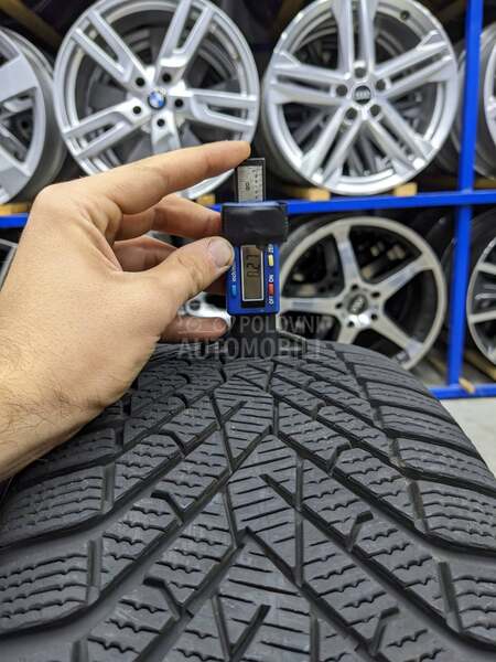 Pirelli 225/45 R17 Zimska