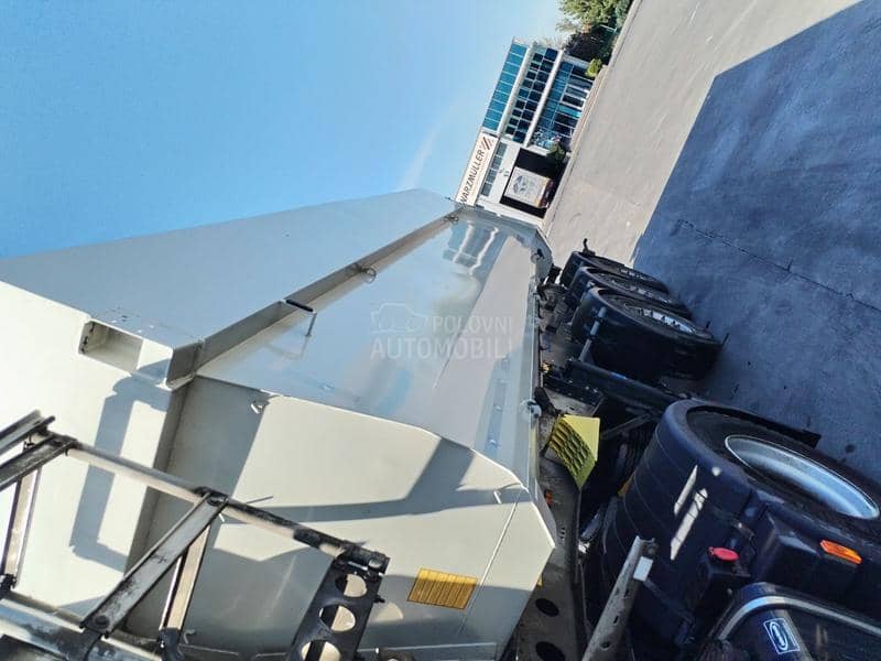 Schmitz Hardox 33 m3 vise komada