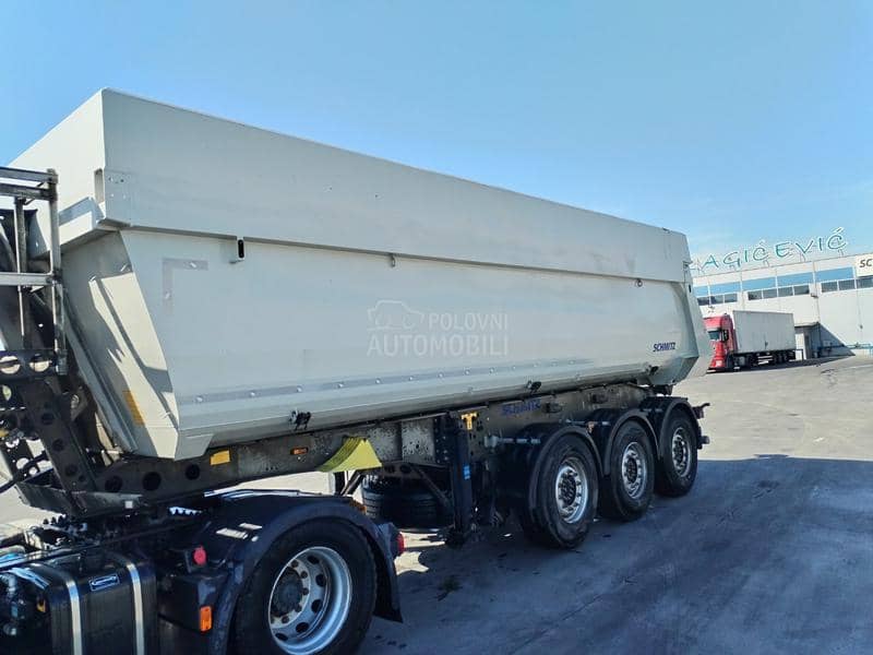 Schmitz Hardox 33 m3 vise komada