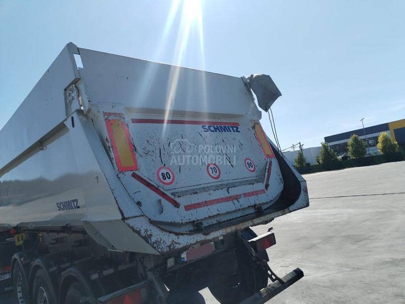 Schmitz Hardox 33 m3 vise komada