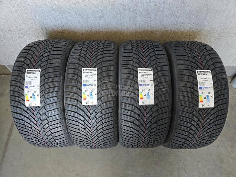 Bridgestone 285/40 R22 Zimska