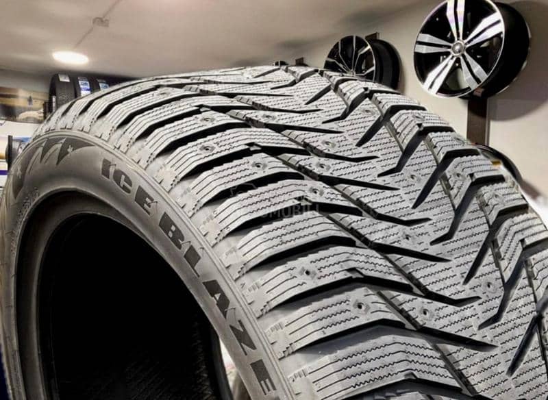 Sailun 255/45 R19 Zimska