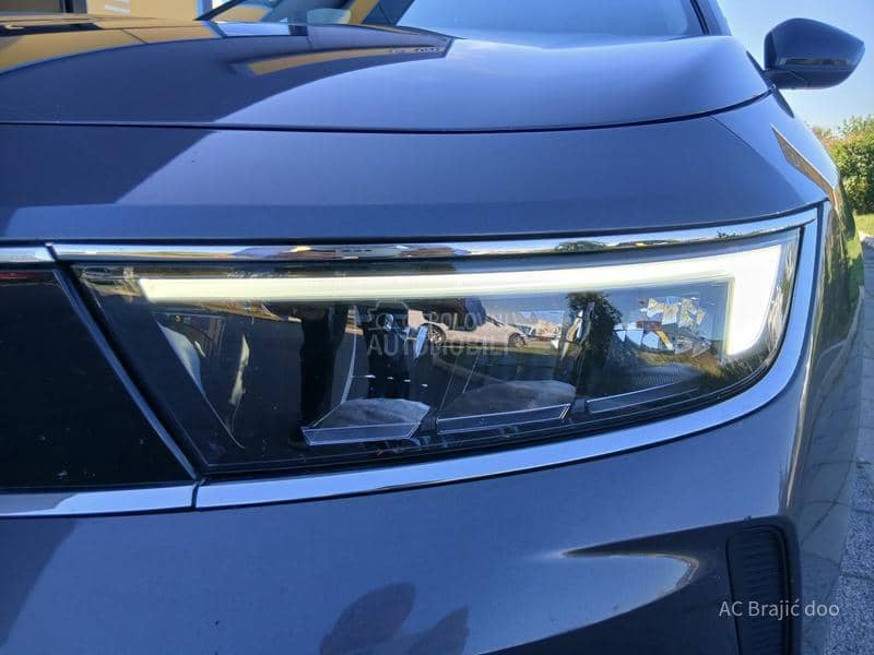 Opel Astra L 1.2 110 EDITION