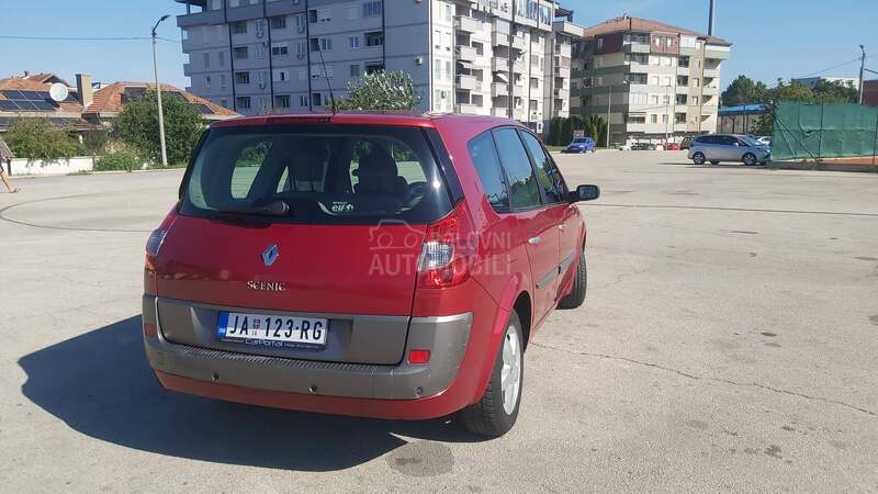 Renault Scenic 1.9 DCI