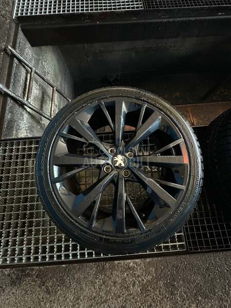 Aluminijumske felne 208GTI 30th 18" 4 x 108
