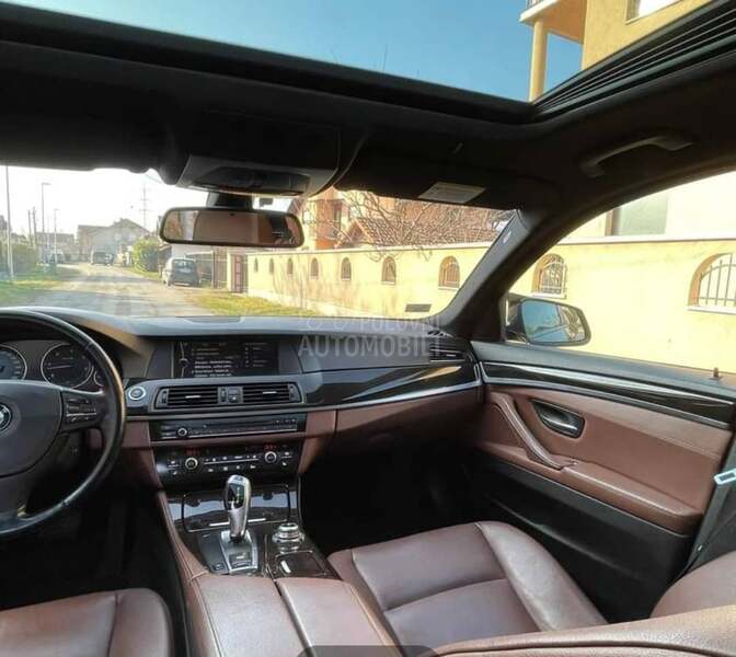 BMW 525 