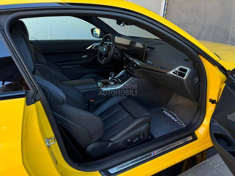 BMW M4 xDrive Competition
