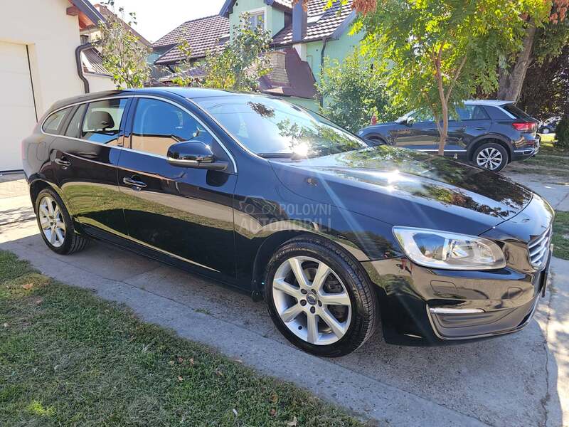 Volvo V60 2.0 D4 S W I S S