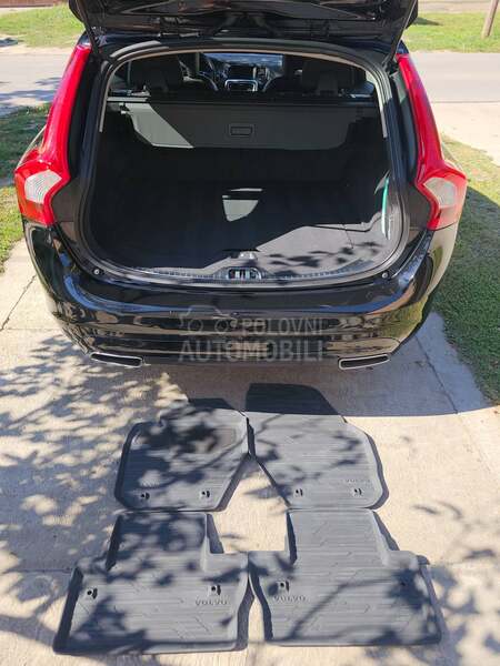 Volvo V60 2.0 D4 S W I S S