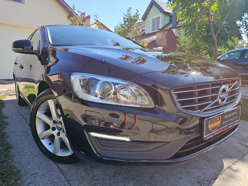 Volvo V60 2.0 D4 S W I S S