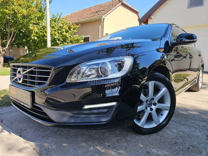 Volvo V60 2.0 D4 S W I S S