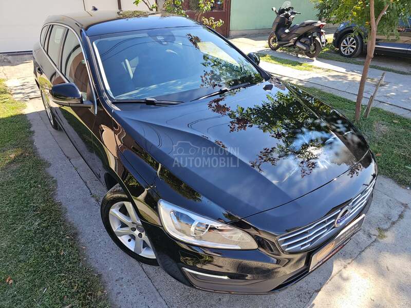 Volvo V60 2.0 D4 S W I S S