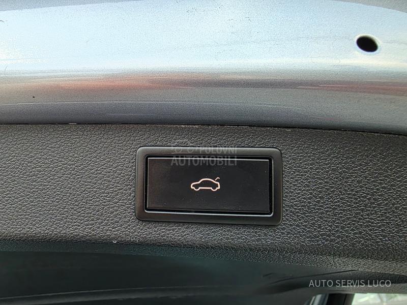 Škoda Kodiaq SCOUT  DSG 4X4 7 sed