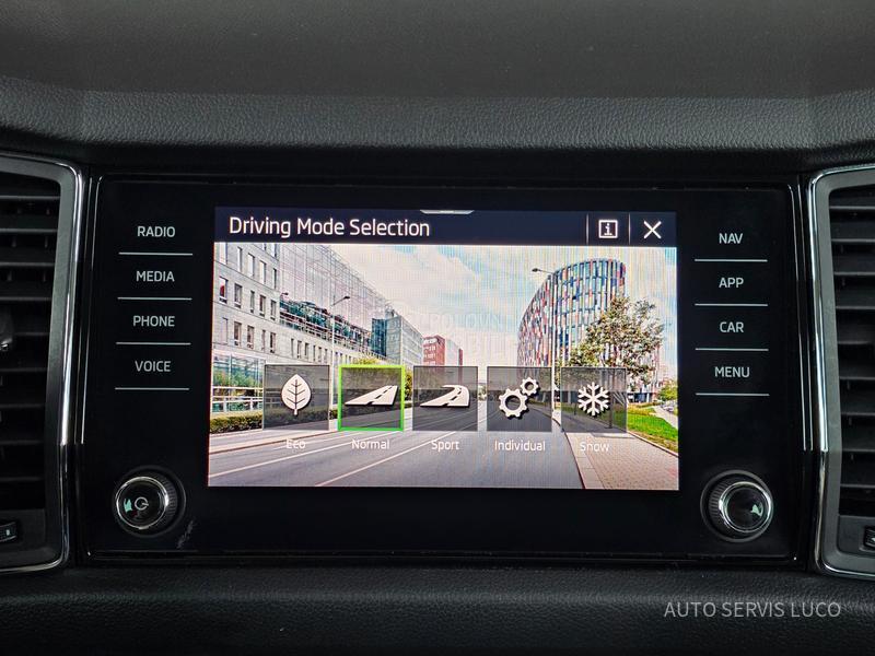 Škoda Kodiaq SCOUT  DSG 4X4 7 sed