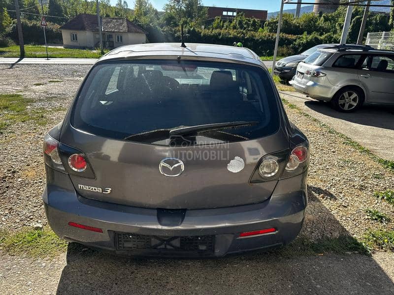 Mazda 3 1.6 2007. god. -  kompletan auto u delovima