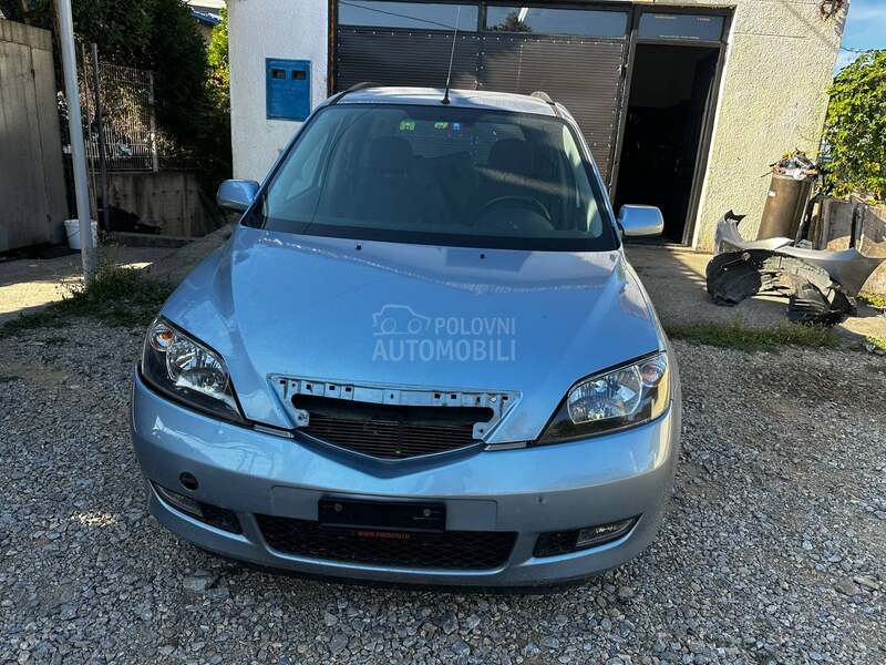 Mazda 2 Delovi 2005. god. -  kompletan auto u delovima