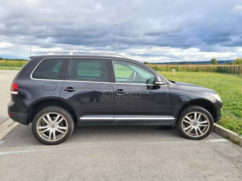 Volkswagen Touareg 3.0 V6 ODLIČAN
