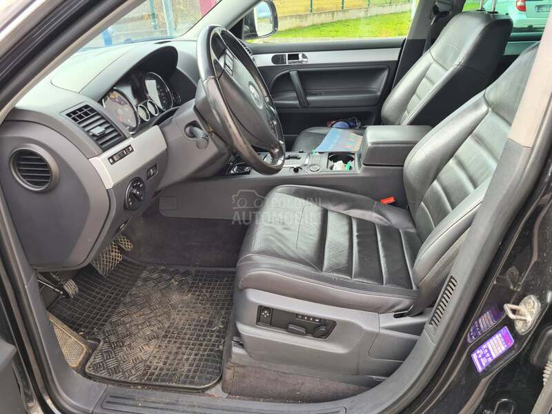 Volkswagen Touareg 3.0 V6 ODLIČAN