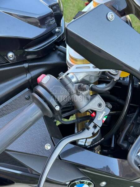 BMW S1000RR