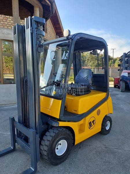 BT 2. Tone triplex kran