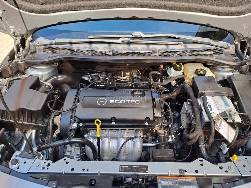 Opel Astra J 1.6 16v