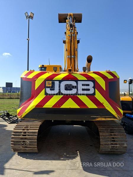 JCB 220 X LC