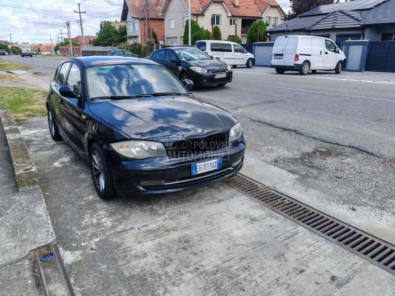 BMW 116 116d 2008. god. -  kompletan auto u delovima