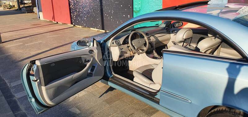 Mercedes Benz CLK 200 Avantgarde