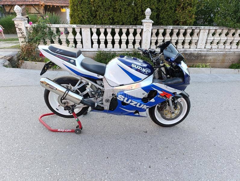 Suzuki GSXR 750